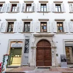 Fourrings Luxury - Boutique A Trento
